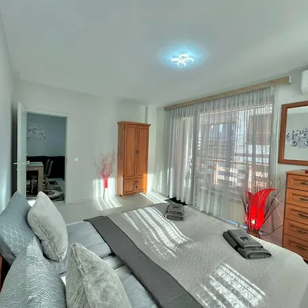 2br Snowflake By Si דירה *