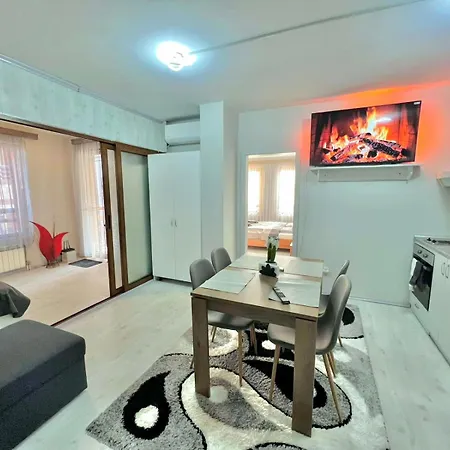 2br Snowflake By Si